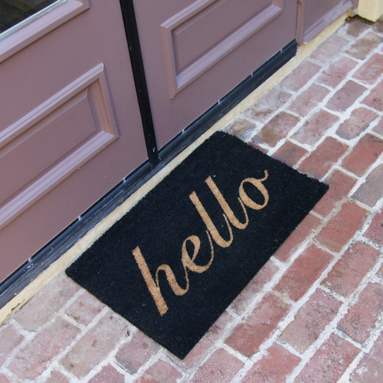 A minimalist Expression just Hello doormat